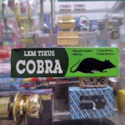 Lem Tikus cap Cobra